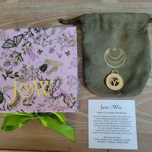 Jane Win ARIES Small Zodiac Pendant Coin - Mar 21 - Apr 19 NEW GIFT